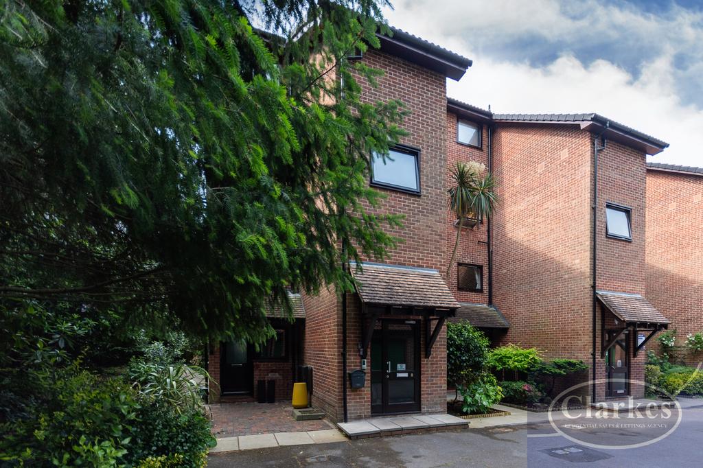 Fc 045 flat 7 kilbride 43 lindsay rd 002