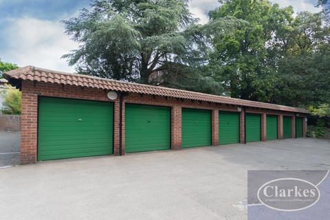 2 bedroom maisonette for sale, Kilbride, Poole, Dorset