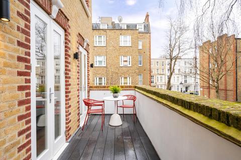 1 bedroom flat to rent, Flat ,  Nevern Square, London SW5
