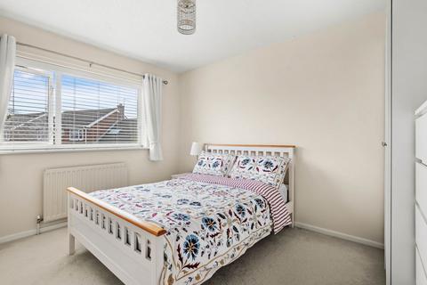 84 Barnes Way, Worcester, WR5 3AP