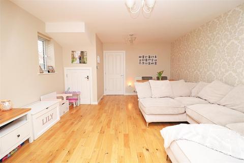 49 Bamboo Crescent, Braintree, CM7 1GP