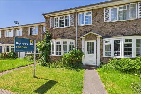 Broomhall End, Surrey GU21