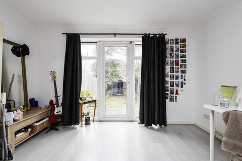 undefined, Wenlock Gardens, Hendon, NW4