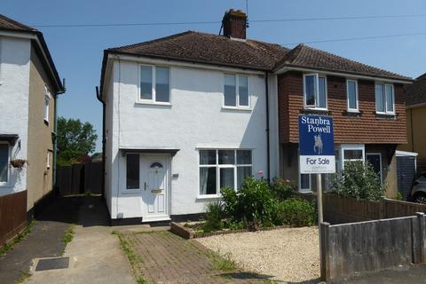 3 bedroom semi-detached house for sale, Neithrop Avenue, Banbury