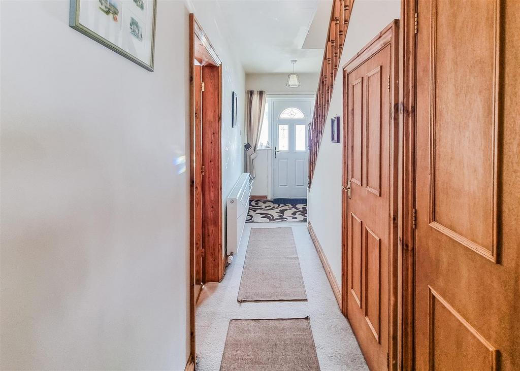 161 Clark Road - Vendor Hallway.jpg