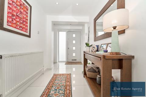 21 Northfield Road, Hounslow, TW5 9JQ