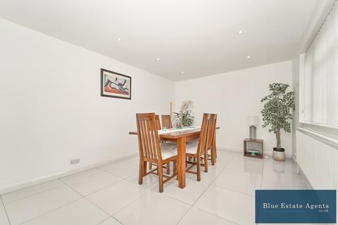 21 Northfield Road, Hounslow, TW5 9JQ