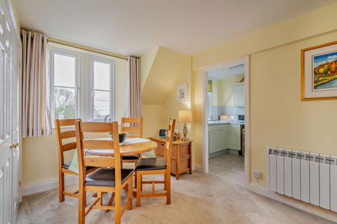 2 bedroom apartment for sale, Manor Court, Moor Road, Leyburn