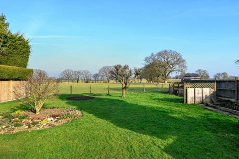 4 bedroom detached house for sale, Park Farm Close, Ashford TN26