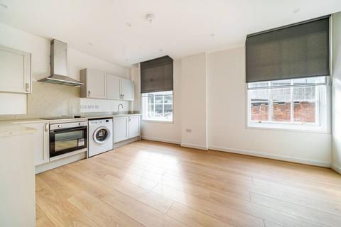 2 bedroom flat to rent, King Street, Maidstone, ME14