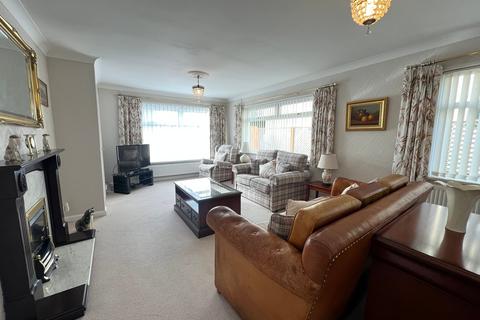 5 Broadmead, Gilwern, Abergavenny, NP7 0AN