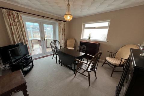 5 Broadmead, Gilwern, Abergavenny, NP7 0AN