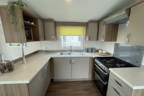2 bedroom park home for sale, Trefach Country Club and Holiday Park