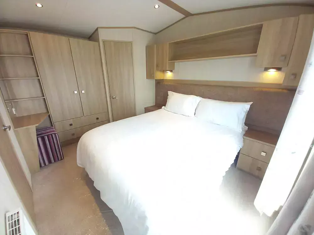 Abi Sunningdale Double Bed.webp