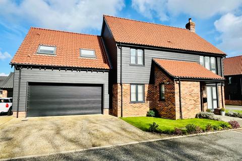 5 bedroom detached house for sale, Warman Way, Ashwellthorpe