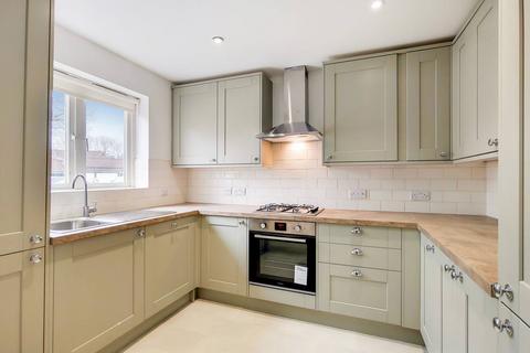 3c Semley Gate, London, E9 5NH