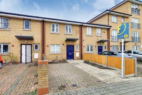 3c Semley Gate, London, E9 5NH