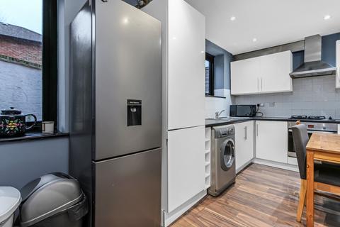 2 bedroom apartment for sale, Cleveland Way, London E1