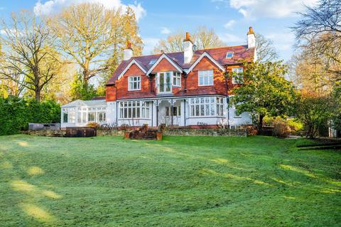 5 bedroom detached house for sale, Lake View, East Grinstead RH19