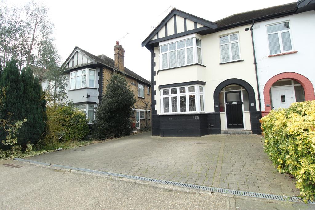 Front/ Driveway