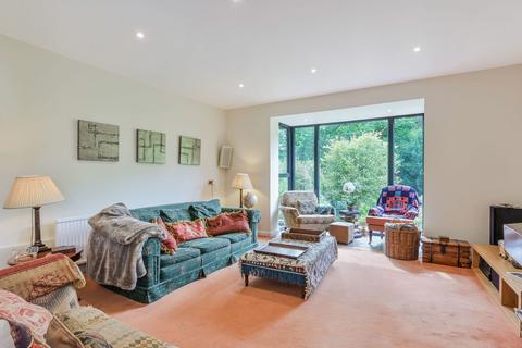 4 bedroom semi-detached house for sale, Swissland Hill, East Grinstead RH19
