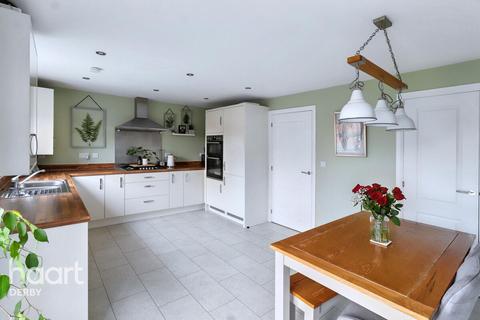3 Bonnie Close, Derby, DE22 4PN