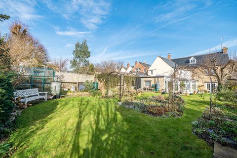 4 bedroom terraced house for sale, Newland, Witney, Oxfordshire