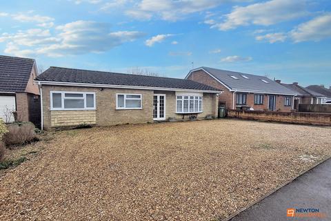 4 bedroom detached bungalow for sale, Eastern Close, Dogsthorpe, Peterborough, PE1