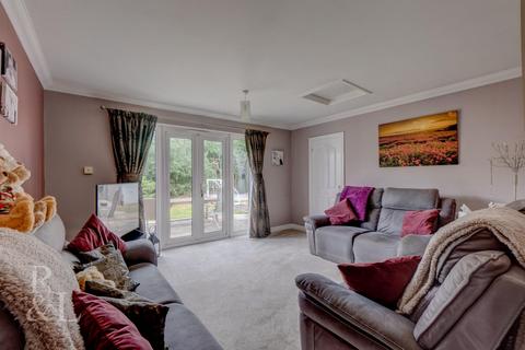 3 bedroom end of terrace house for sale, Manor Road, Keyworth, Nottingham