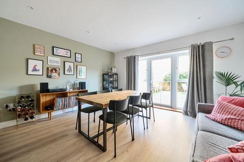 undefined, Catteshall Lane, Surrey GU7