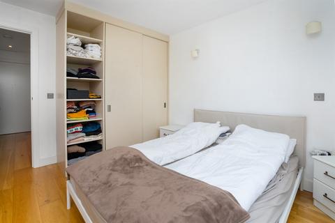 1 bedroom apartment for sale, St Williams Court, 1 Gifford Street, Islington, Kings Cross, London, N1