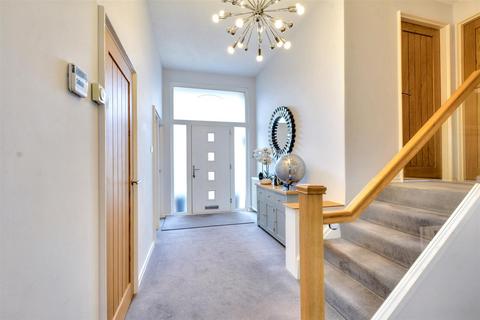 3 bedroom detached house for sale, Ullswater Crescent