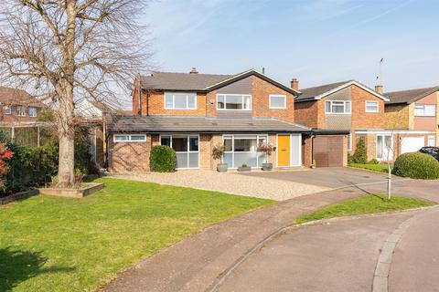 Lodge Close, Bengeo SG14