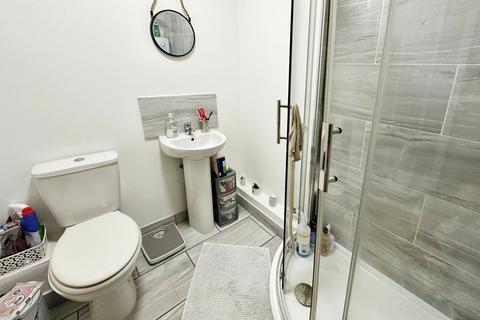 1 bedroom flat for sale, East Lane, Runcorn, Cheshire, WA7