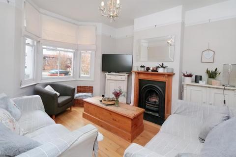 2 bedroom cottage to rent, Grove Lane, Kingston Upon Thames KT1
