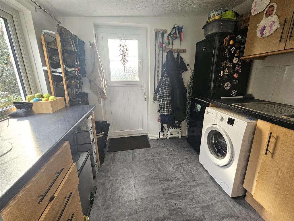 Utility Room.jpg