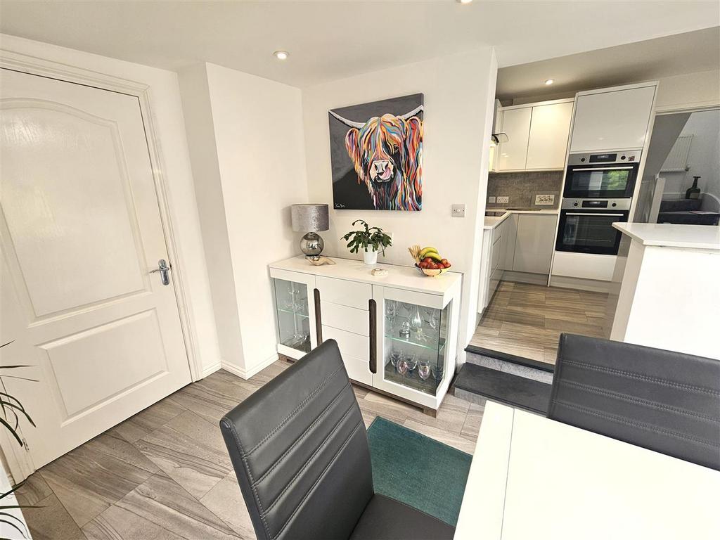 Dining space.jpg