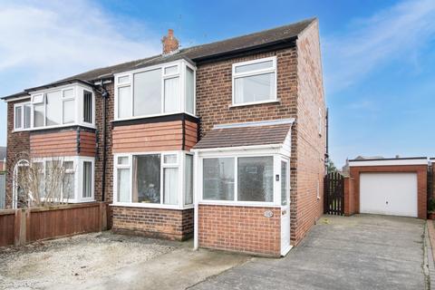 3 bedroom semi-detached house for sale, Pamela Drive, Doncaster, South Yorkshire