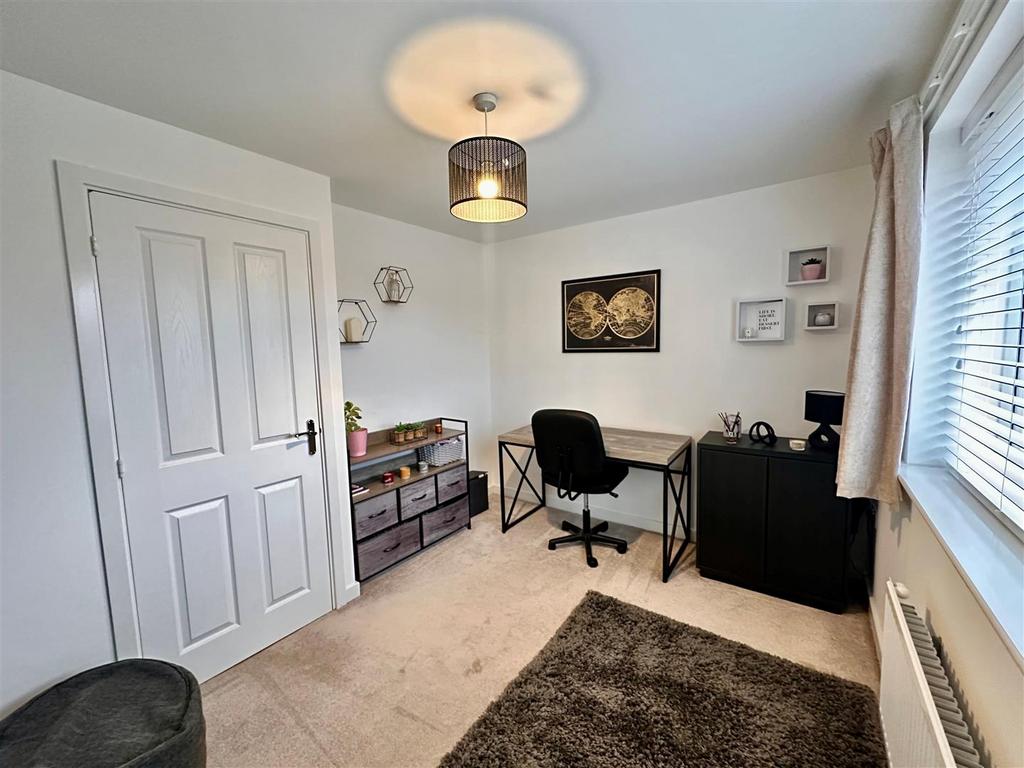 Bedroom 3 2.jpg