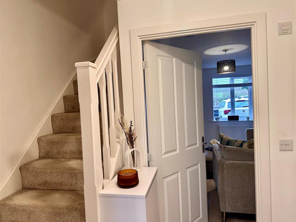 Hallway.jpg