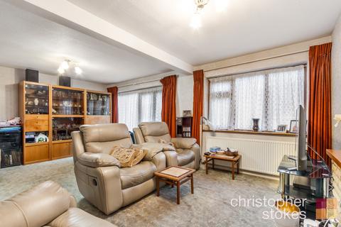 3 bedroom end of terrace house for sale, Claremont, Cheshunt, Waltham Cross, Hertfordshire, EN7 5QR