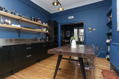 6 bedroom end of terrace house for sale, Westbrook Gardens, Margate, CT9