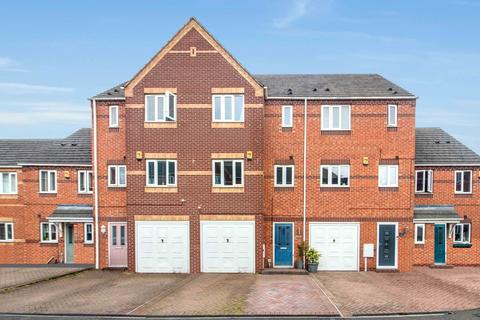 3 bedroom townhouse for sale, Bramble Court, Sandiacre, Nottingham, Nottinghamshire, NG10