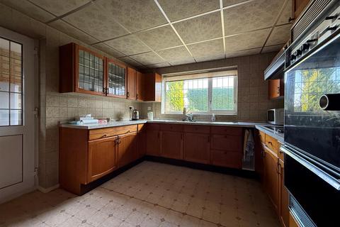 undefined, Lodge Close, Halesowen
