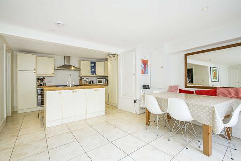 4 bedroom terraced house to rent, Oakbury Road, Fulham, London, SW6