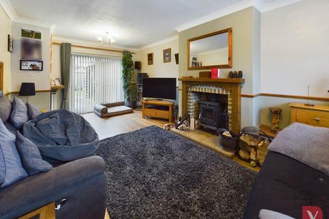 9 Cedar Close, Luton, LU4 0SQ