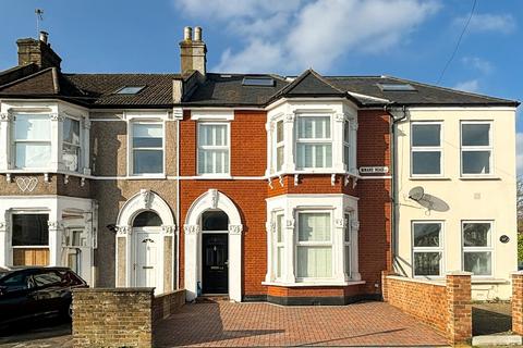 4 bedroom terraced house for sale, Minard Road, Catford, London, SE6