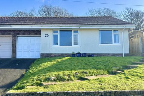 3 bedroom bungalow for sale - Greenlydd Close, Niton, Ventnor
