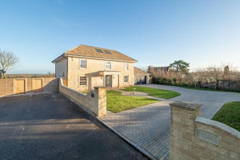 4 bedroom detached house for sale, Saracen Close, Ettington, Stratford-upon-Avon, Warwickshire, CV37