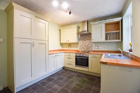 19 High Street, Wouldham, Rochester, ME1 3XD
